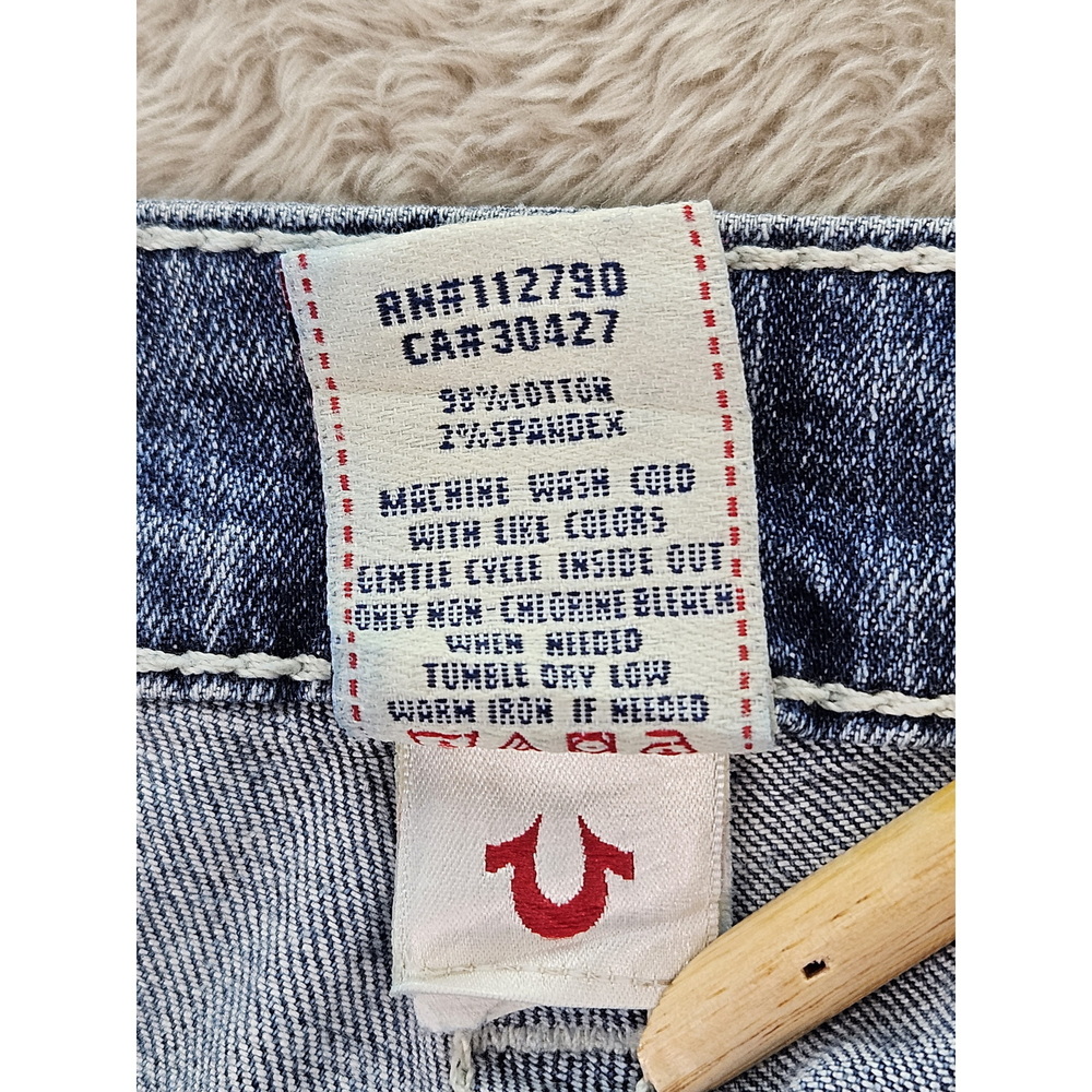 Made in USA True Religion Skinny Jeans Women's Size 26 Red Crystals on Back Pock - Picture 7 of 10